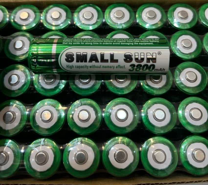 18650 اسمال سان نوکدار سبز 3800 mAh